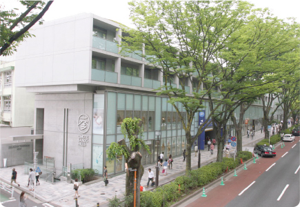 表参道ヒルズ