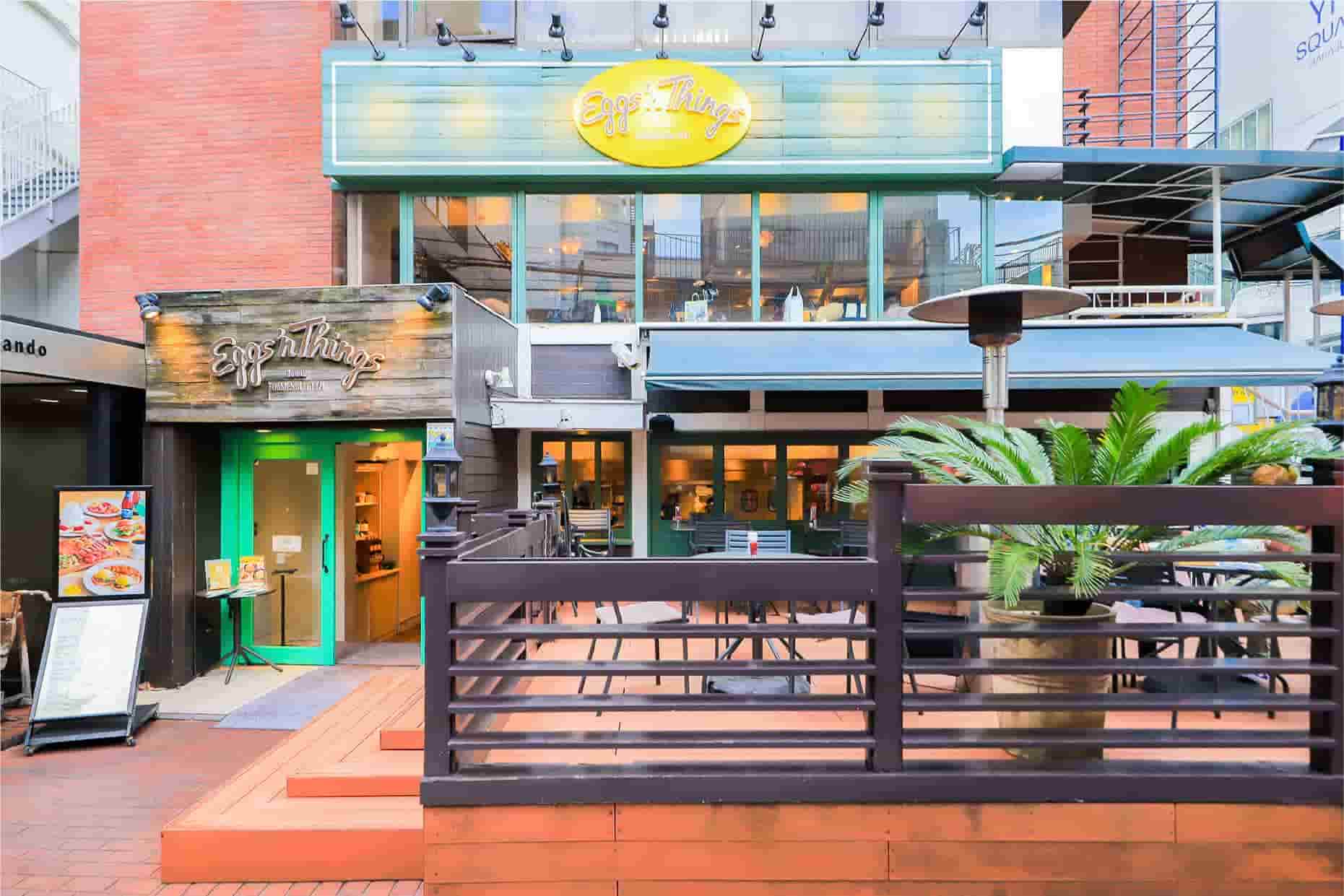 原宿スイーツを味わう